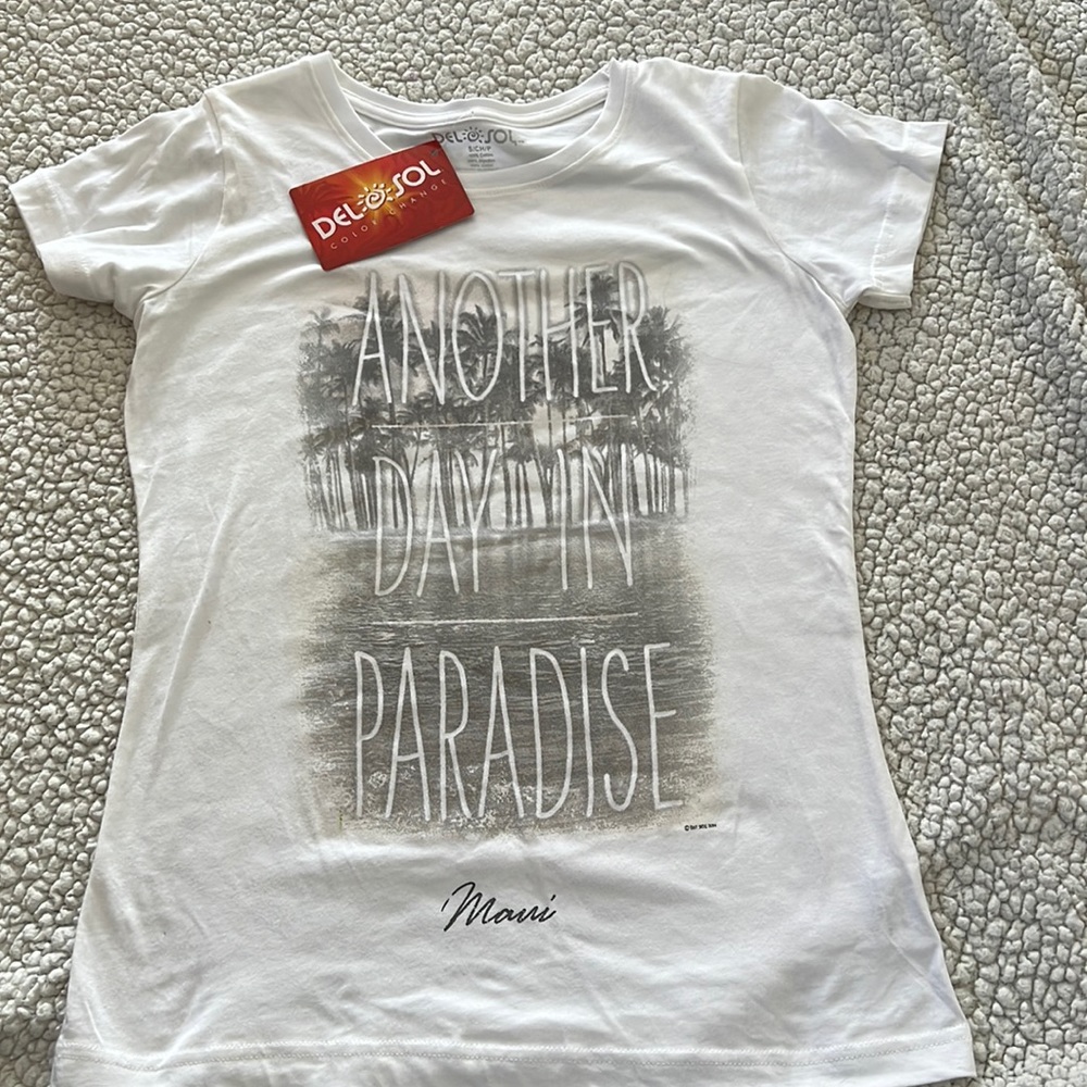 Del Sol Color Change Maui Tee NWT